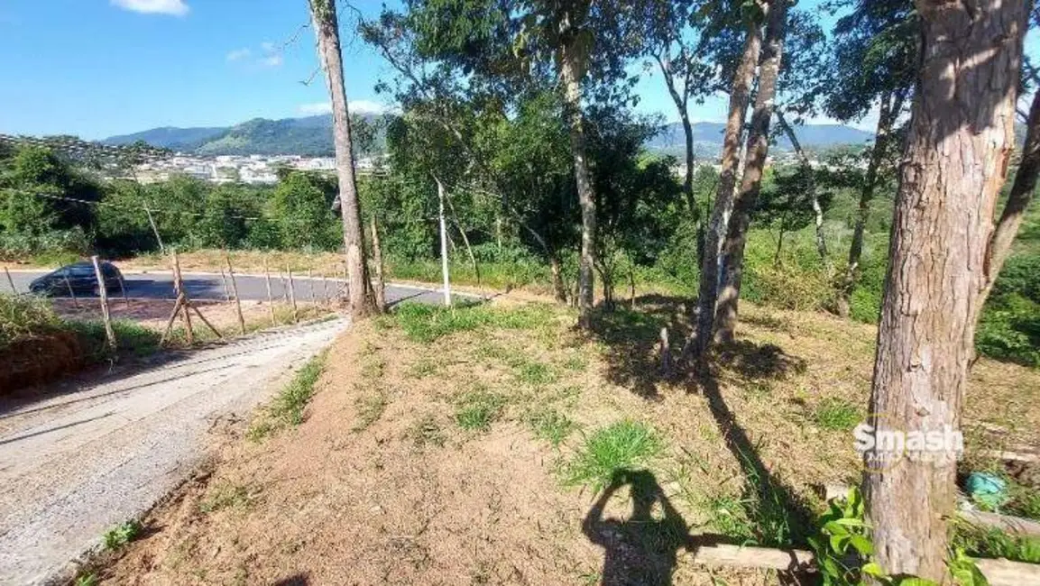 Foto 5 de Casa com 2 quartos à venda, 1000m2 em Jardim Estância Brasil, Atibaia - SP