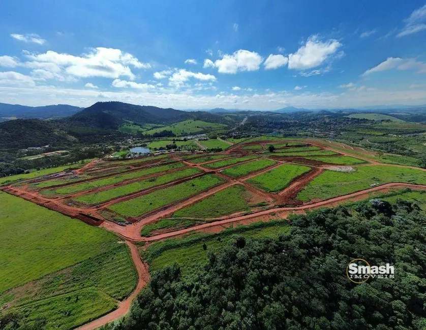 Foto 1 de Terreno / Lote à venda, 360m2 em Tanque, Atibaia - SP