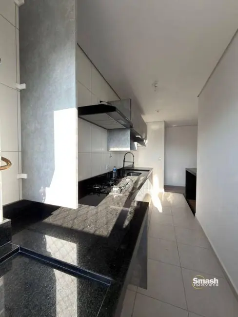 Apartamento com 2 quartos para alugar, 58m2 em Portão, Aruja - SP - imagem 5 Foto 5 de Apartamento com 2 quartos para alugar, 58m2 em Portão, Aruja - SP