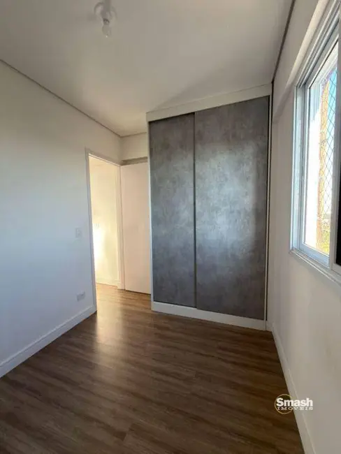 Apartamento com 2 quartos para alugar, 58m2 em Portão, Aruja - SP - imagem 4 Foto 4 de Apartamento com 2 quartos para alugar, 58m2 em Portão, Aruja - SP