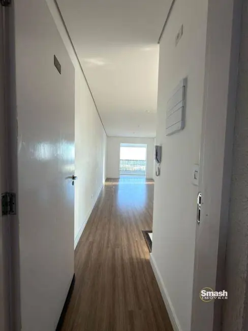 Apartamento com 2 quartos para alugar, 58m2 em Portão, Aruja - SP - imagem 8 Foto 8 de Apartamento com 2 quartos para alugar, 58m2 em Portão, Aruja - SP