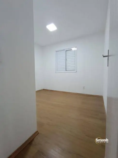 Foto 8 de Apartamento com 3 quartos para alugar, 77m2 em Jardim Flor da Montanha, Guarulhos - SP