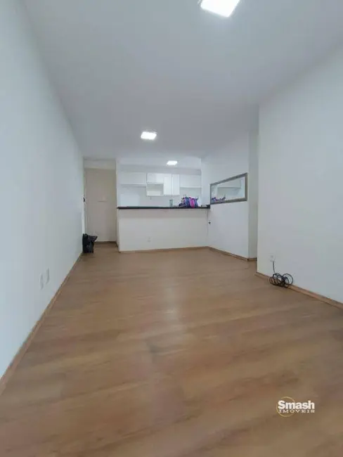 Foto 2 de Apartamento com 3 quartos para alugar, 77m2 em Jardim Flor da Montanha, Guarulhos - SP