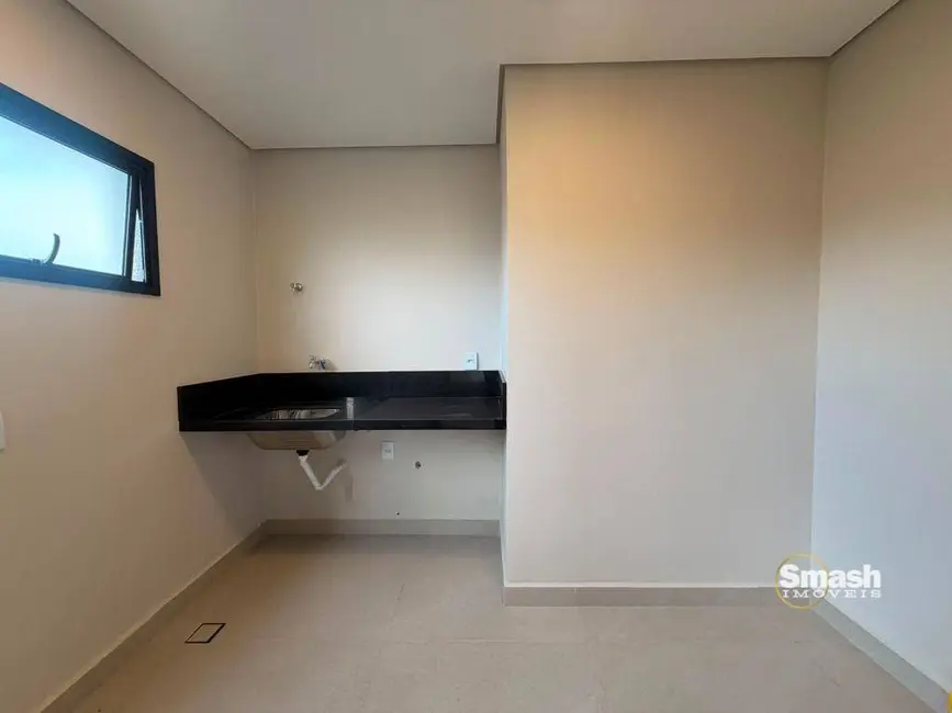 Sobrado com 3 quartos à venda, 295m2 em Cézar de Souza, Mogi Das Cruzes - SP - imagem 8 Foto 8 de Sobrado com 3 quartos à venda, 295m2 em Cézar de Souza, Mogi Das Cruzes - SP