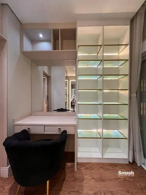 Foto 7 de Sobrado com 4 quartos à venda e para alugar, 300m2 em Residencial Real Park, Aruja - SP