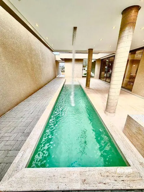 Sobrado com 4 quartos à venda, 315m2 em Portão, Aruja - SP - imagem 2 Foto 2 de Sobrado com 4 quartos à venda, 315m2 em Portão, Aruja - SP