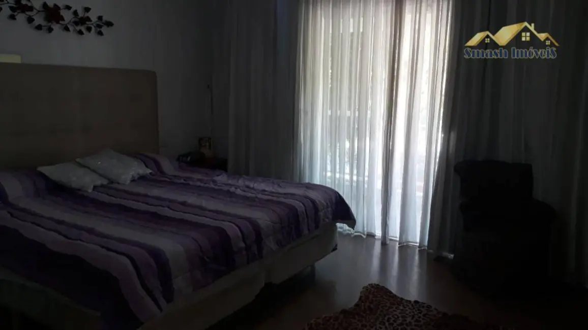Sobrado com 4 quartos à venda, 299m2 em Jardim Guapira, São Paulo - SP - imagem 3 Foto 3 de Sobrado com 4 quartos à venda, 299m2 em Jardim Guapira, São Paulo - SP