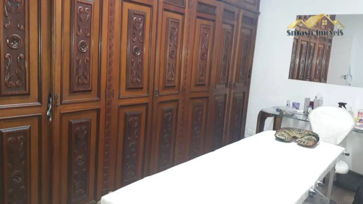 Sobrado com 4 quartos à venda, 299m2 em Jardim Guapira, São Paulo - SP - imagem 2 Foto 2 de Sobrado com 4 quartos à venda, 299m2 em Jardim Guapira, São Paulo - SP