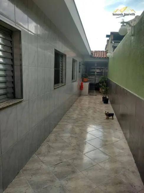 Foto 4 de Casa com 3 quartos à venda, 200m2 em Jardim Santa Cecília, Guarulhos - SP