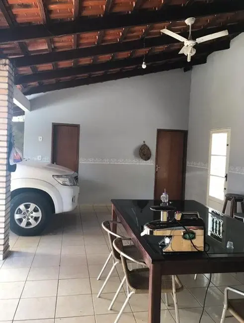 Casa com 3 quartos à venda, 354m2 em Caldas Novas - GO - imagem 6 Foto 6 de Casa com 3 quartos à venda, 354m2 em Caldas Novas - GO