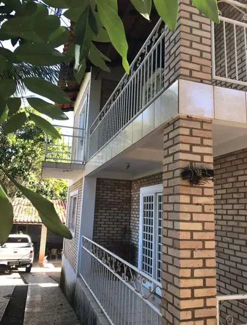 Foto 2 de Casa com 3 quartos à venda, 354m2 em Caldas Novas - GO