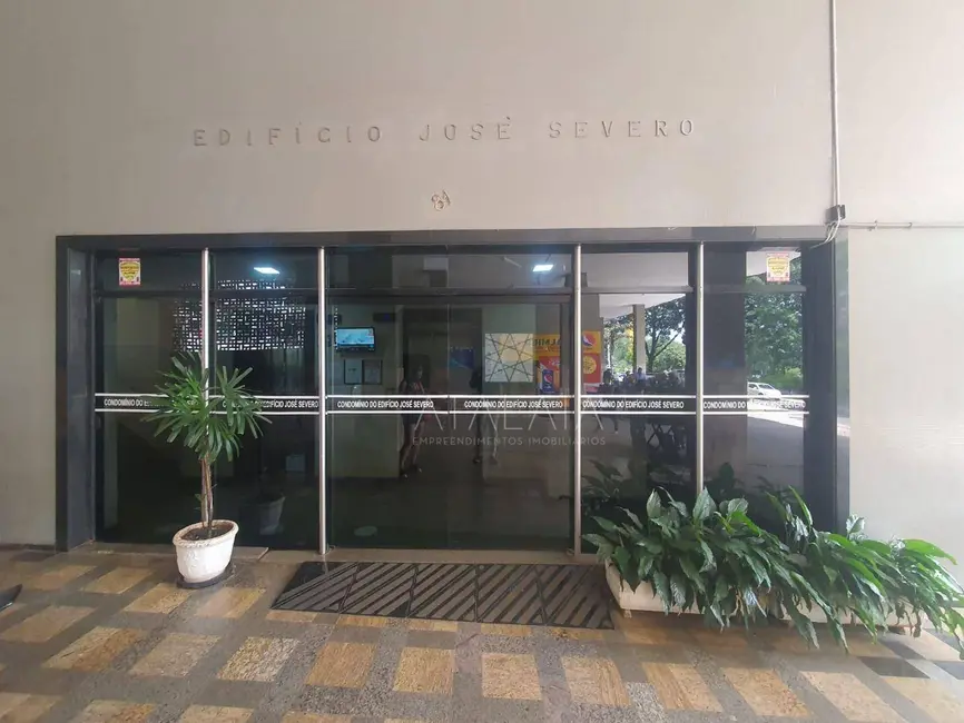 Sala Comercial para alugar, 30m2 em Asa Sul, Brasilia - DF - imagem 8 Foto 8 de Sala Comercial para alugar, 30m2 em Asa Sul, Brasilia - DF