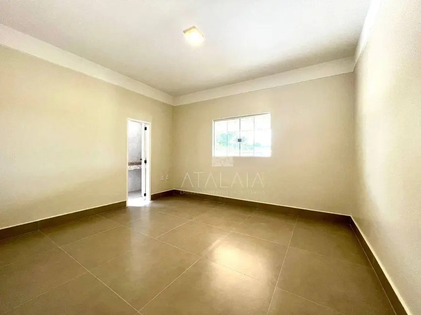 Casa com 4 quartos à venda, 580m2 em Brasilia - DF - imagem 5 Foto 5 de Casa com 4 quartos à venda, 580m2 em Brasilia - DF