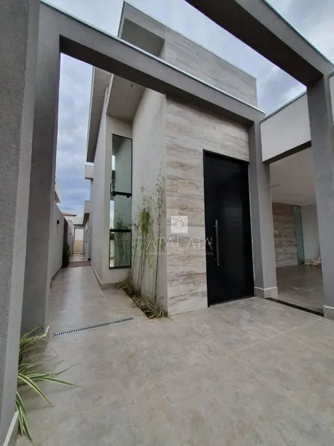 Casa com 4 quartos à venda, 330m2 em Brasilia - DF - imagem 8 Foto 8 de Casa com 4 quartos à venda, 330m2 em Brasilia - DF