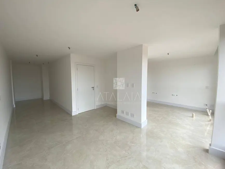 Cobertura com 3 quartos à venda, 304m2 em Brasilia - DF - imagem 4 Foto 4 de Cobertura com 3 quartos à venda, 304m2 em Brasilia - DF