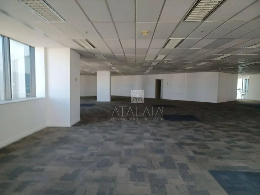 Sala Comercial para alugar, 494m2 em Asa Norte, Brasilia - DF - imagem 4 Foto 4 de Sala Comercial para alugar, 494m2 em Asa Norte, Brasilia - DF