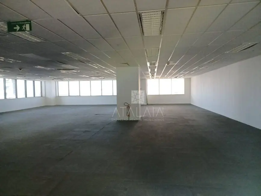 Sala Comercial para alugar, 540m2 em Asa Norte, Brasilia - DF - imagem 4 Foto 4 de Sala Comercial para alugar, 540m2 em Asa Norte, Brasilia - DF