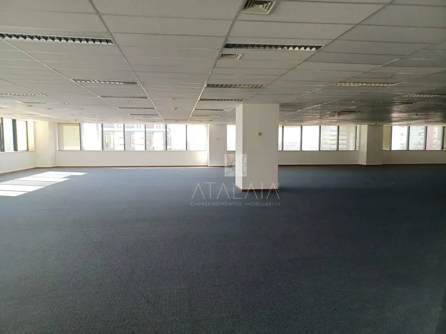 Sala Comercial para alugar, 540m2 em Asa Norte, Brasilia - DF - imagem 4 Foto 4 de Sala Comercial para alugar, 540m2 em Asa Norte, Brasilia - DF