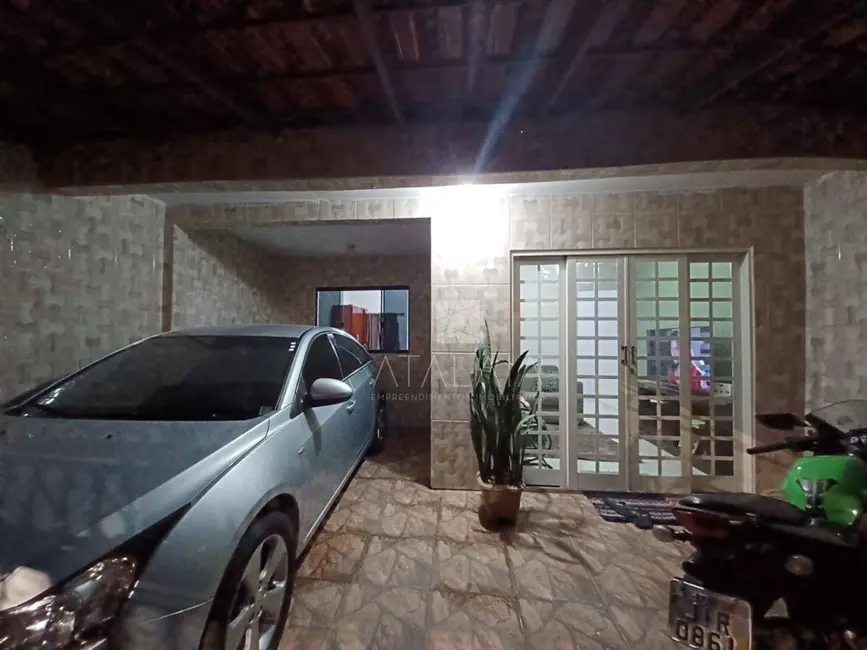 Casa com 2 quartos à venda, 108m2 em Taguatinga - DF - imagem 4 Foto 4 de Casa com 2 quartos à venda, 108m2 em Taguatinga - DF