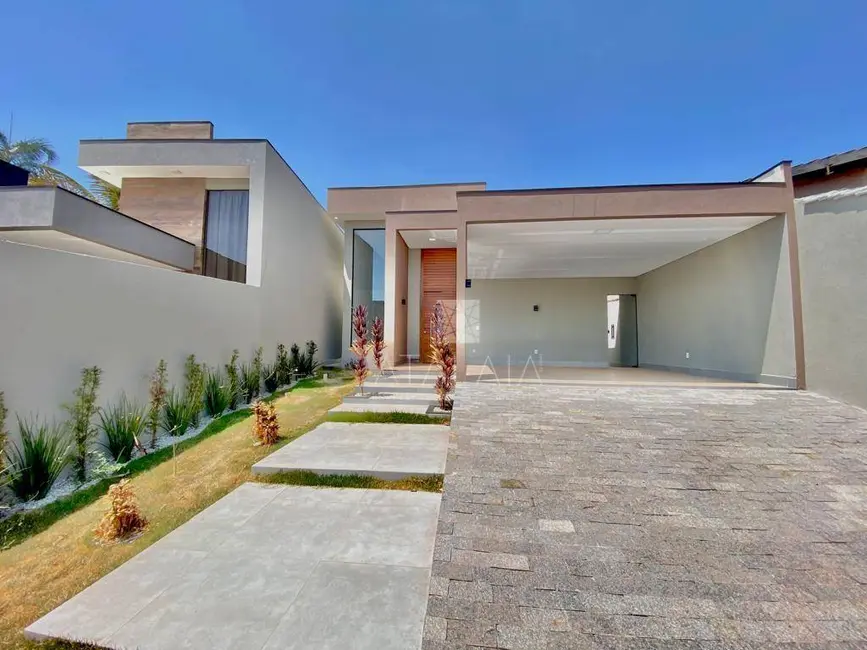 Foto 2 de Casa com 3 quartos à venda, 400m2 em Brasilia - DF