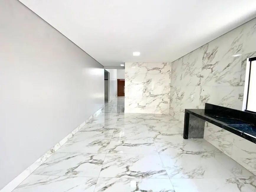 Foto 6 de Casa com 3 quartos à venda, 400m2 em Brasilia - DF
