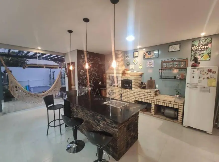 Foto 8 de Casa com 4 quartos à venda, 400m2 em Brasilia - DF