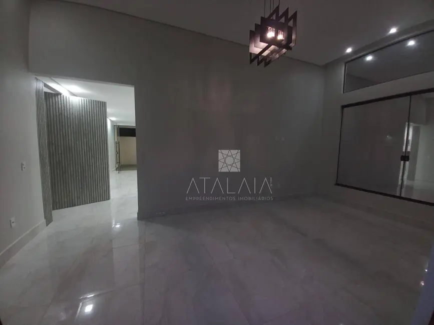 Casa com 3 quartos à venda, 300m2 em Brasilia - DF - imagem 5 Foto 5 de Casa com 3 quartos à venda, 300m2 em Brasilia - DF