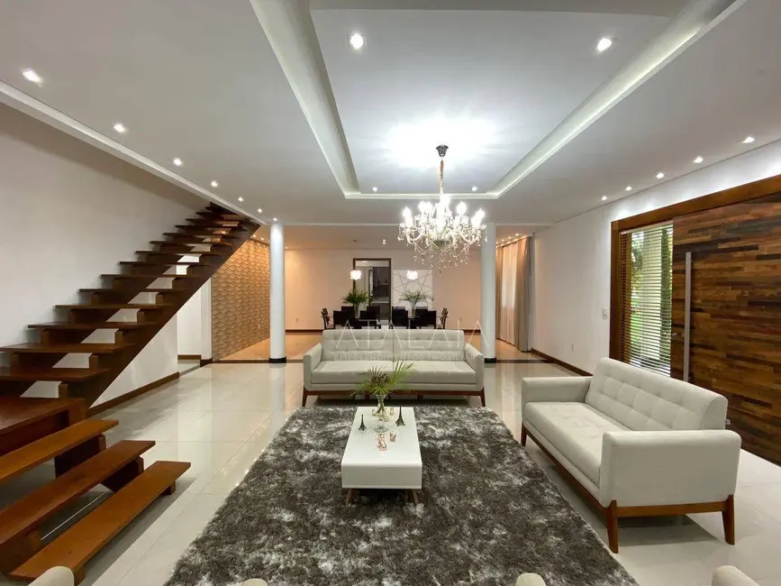 Foto 1 de Casa com 4 quartos à venda, 2500m2 em Park Way, Brasilia - DF