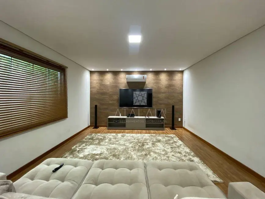 Casa com 4 quartos à venda, 2500m2 em Park Way, Brasilia - DF - imagem 5 Foto 5 de Casa com 4 quartos à venda, 2500m2 em Park Way, Brasilia - DF