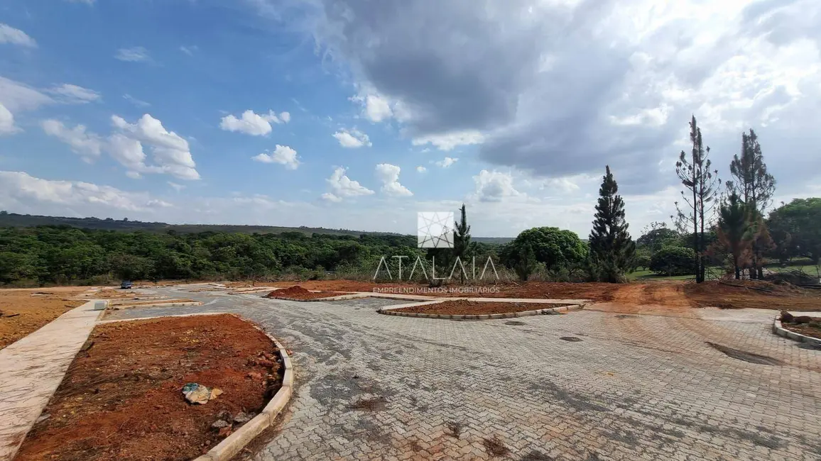 Terreno / Lote à venda, 2500m2 em Park Way, Brasilia - DF - imagem 5 Foto 5 de Terreno / Lote à venda, 2500m2 em Park Way, Brasilia - DF