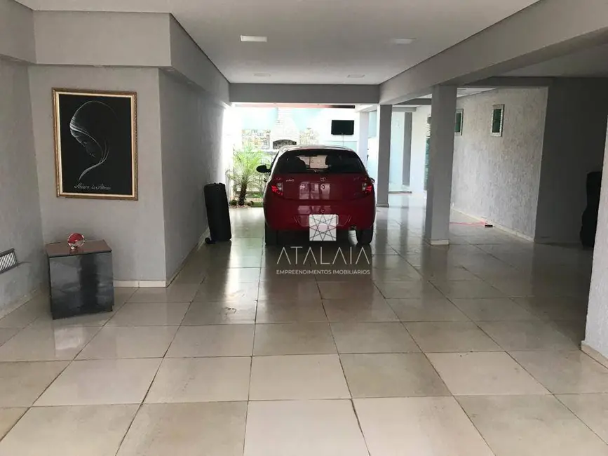 Casa com 4 quartos à venda, 300m2 em Brasilia - DF - imagem 3 Foto 3 de Casa com 4 quartos à venda, 300m2 em Brasilia - DF