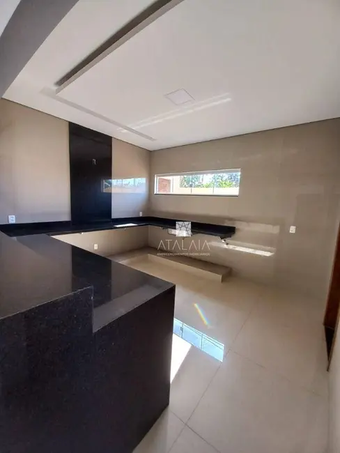 Casa com 3 quartos à venda, 408m2 em Brasilia - DF - imagem 8 Foto 8 de Casa com 3 quartos à venda, 408m2 em Brasilia - DF