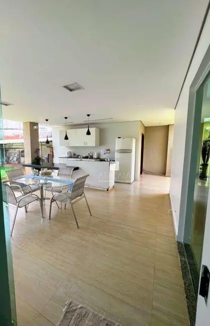 Foto 7 de Casa com 4 quartos à venda, 840m2 em Brasilia - DF