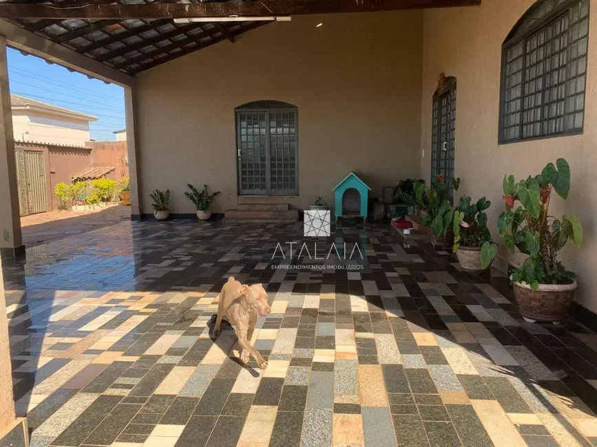 Casa com 5 quartos à venda, 450m2 em Brasilia - DF - imagem 4 Foto 4 de Casa com 5 quartos à venda, 450m2 em Brasilia - DF