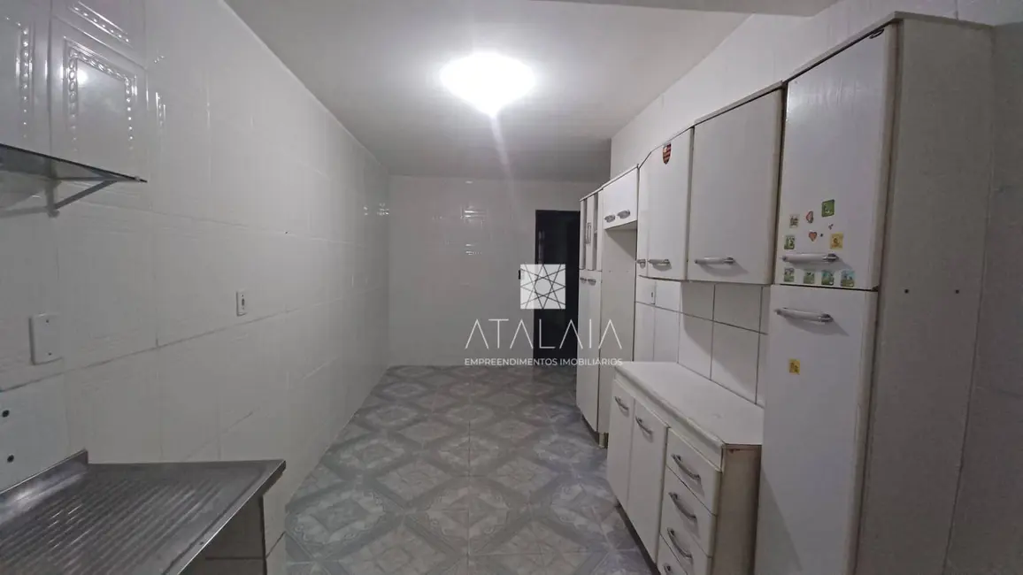 Casa com 3 quartos à venda, 108m2 em Taguatinga - DF - imagem 5 Foto 5 de Casa com 3 quartos à venda, 108m2 em Taguatinga - DF