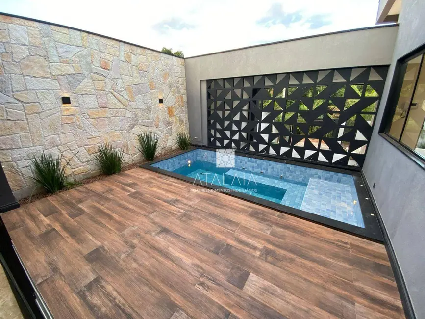 Casa com 4 quartos à venda e para alugar, 400m2 em Brasilia - DF - imagem 6 Foto 6 de Casa com 4 quartos à venda e para alugar, 400m2 em Brasilia - DF