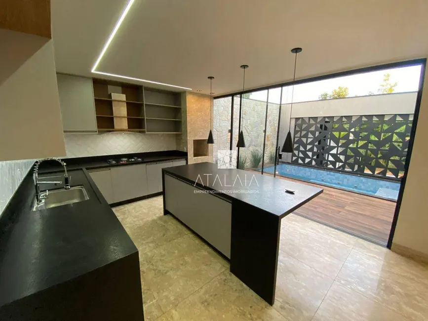 Casa com 4 quartos à venda e para alugar, 400m2 em Brasilia - DF - imagem 5 Foto 5 de Casa com 4 quartos à venda e para alugar, 400m2 em Brasilia - DF