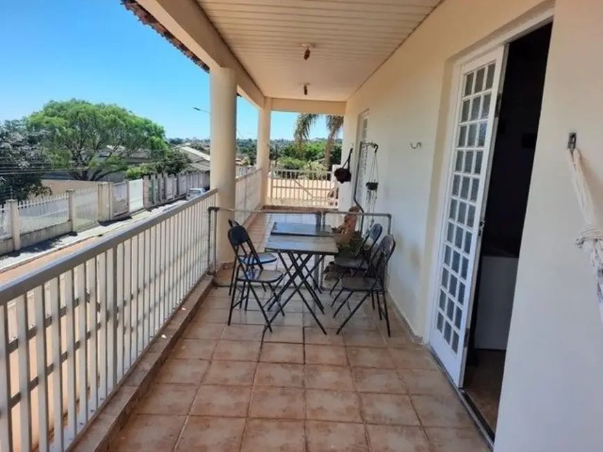 Sobrado com 5 quartos à venda, 822m2 em Brasilia - DF - imagem 6 Foto 6 de Sobrado com 5 quartos à venda, 822m2 em Brasilia - DF