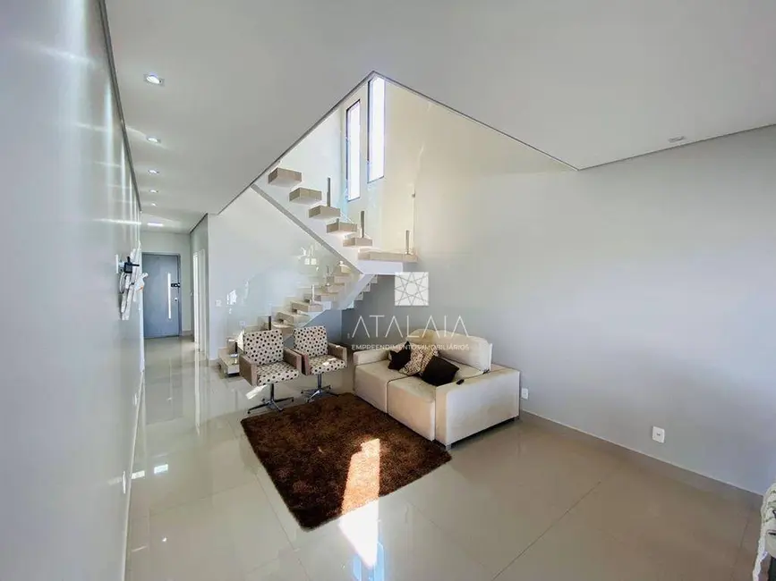 Foto 8 de Casa com 4 quartos à venda, 250m2 em Centro, Cidade Ocidental - GO