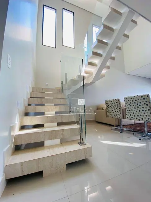 Foto 7 de Casa com 4 quartos à venda, 250m2 em Centro, Cidade Ocidental - GO