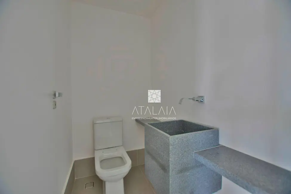 Foto 5 de Apartamento com 3 quartos à venda, 156m2 em Brasilia - DF