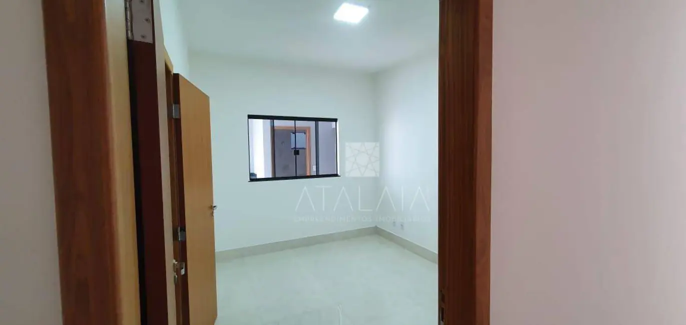 Foto 8 de Casa com 3 quartos à venda, 330m2 em Taguatinga - DF
