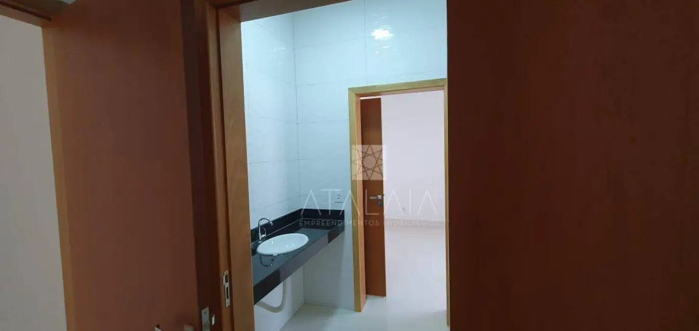Foto 9 de Casa com 3 quartos à venda, 330m2 em Taguatinga - DF