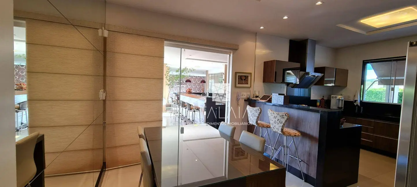 Foto 7 de Casa com 4 quartos à venda, 530m2 em Park Way, Brasilia - DF