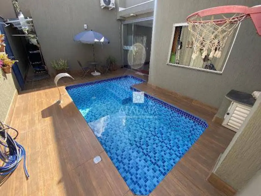 Foto 3 de Casa de Condomínio com 4 quartos à venda, 430m2 em Brasilia - DF