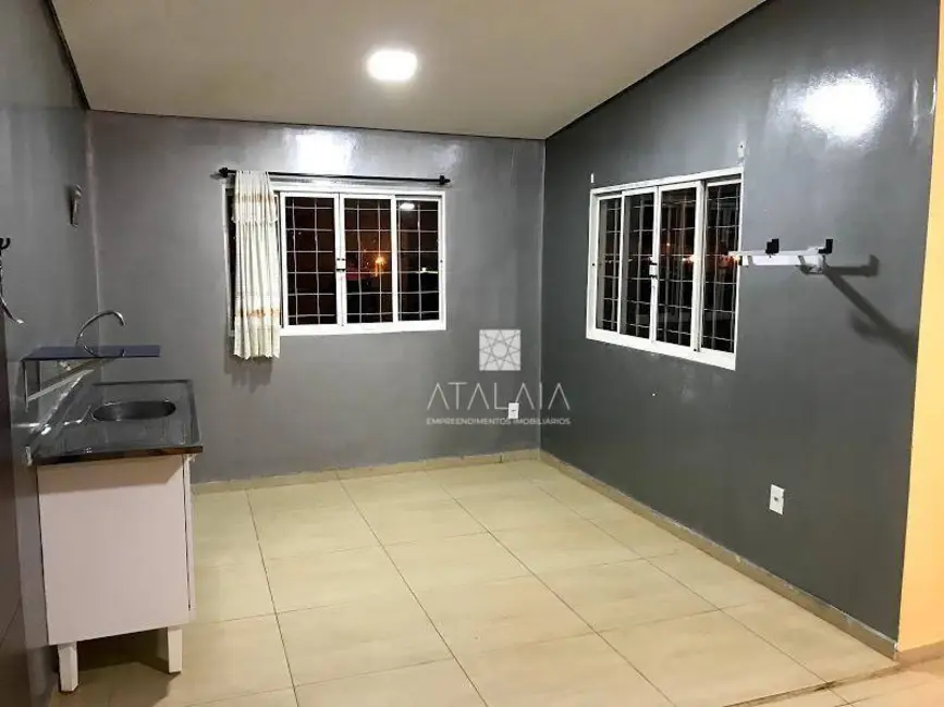 Foto 1 de Sobrado com 5 quartos à venda, 220m2 em Taguatinga - DF