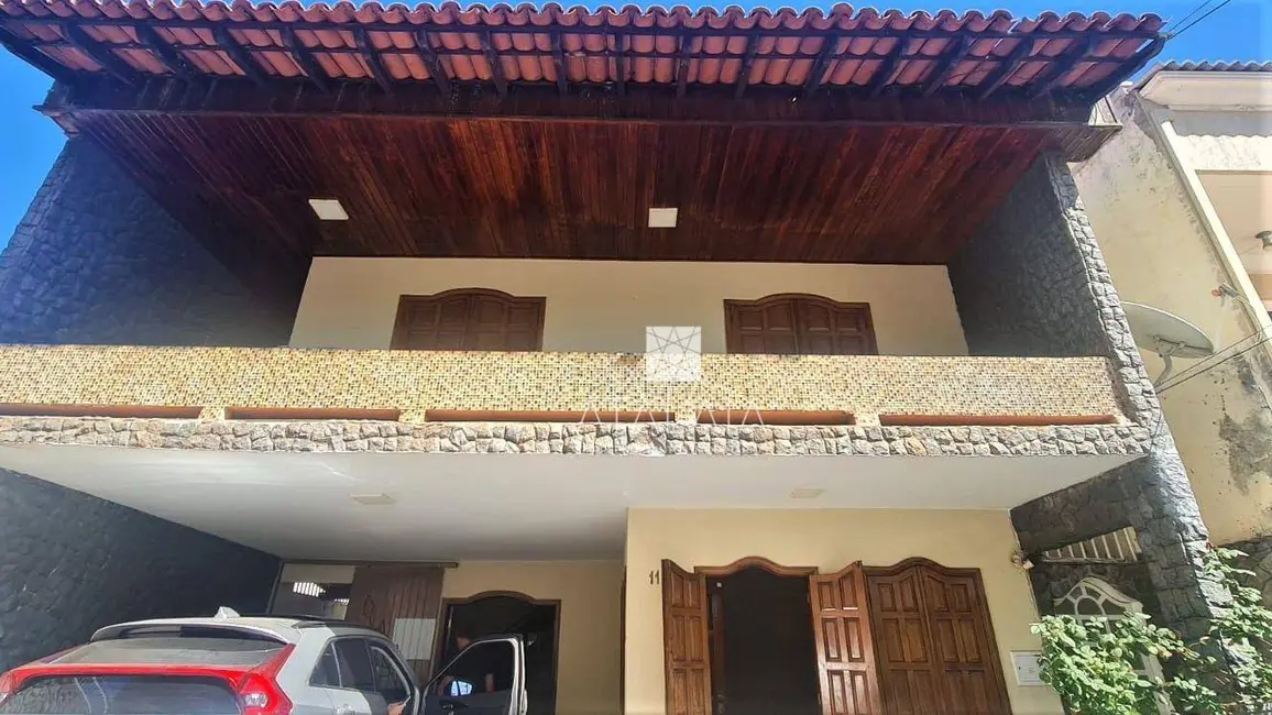 Foto 1 de Casa com 5 quartos à venda e para alugar, 400m2 em Taguatinga - DF