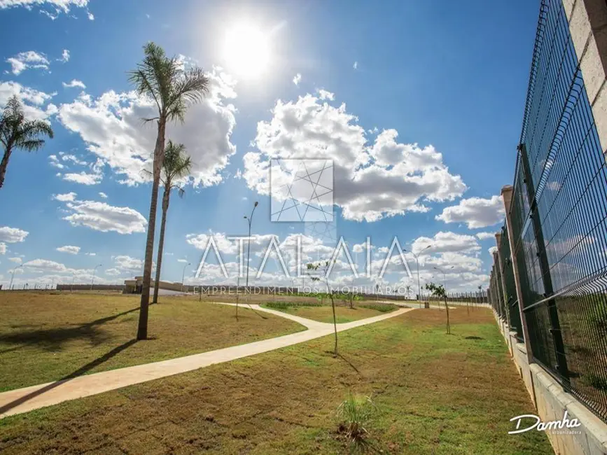 Terreno / Lote à venda, 360m2 em Centro, Cidade Ocidental - GO - imagem 9 Foto 9 de Terreno / Lote à venda, 360m2 em Centro, Cidade Ocidental - GO