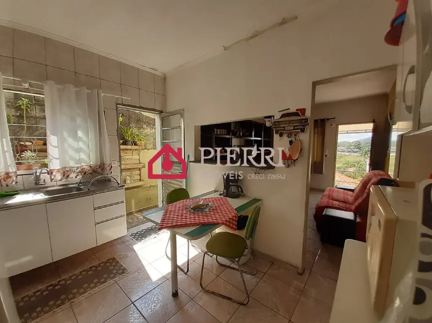 Foto 2 de Casa com 2 quartos à venda, 150m2 em Jaraguá, São Paulo - SP