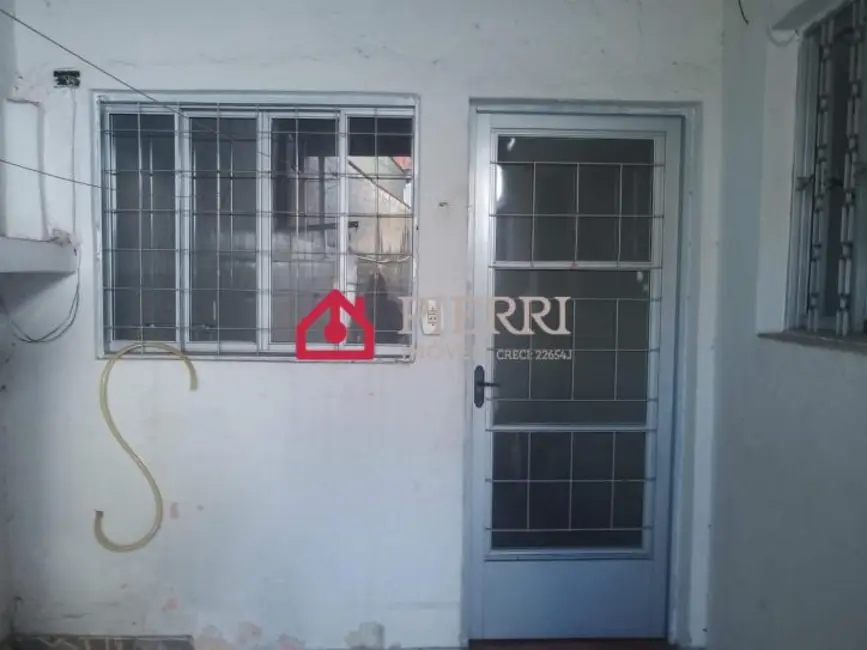 Foto 2 de Casa com 1 quarto à venda, 200m2 em Vila Guedes, São Paulo - SP